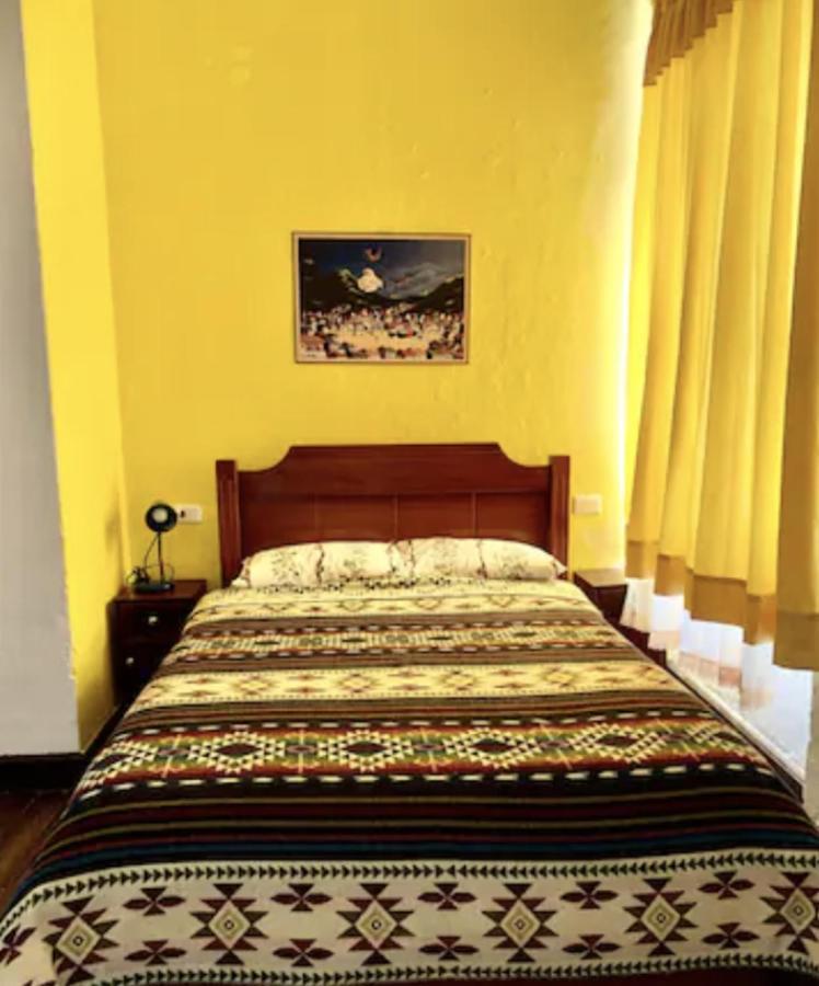 Hotel Blue Door Housing Historic Quito Exteriér fotografie