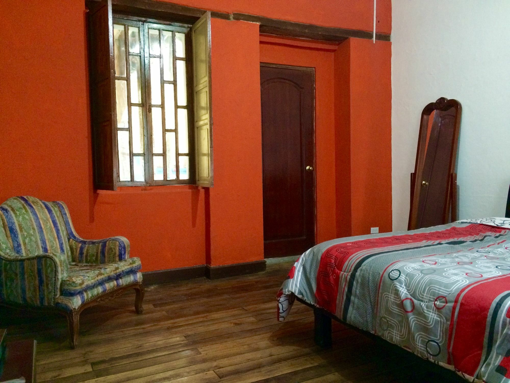 Hotel Blue Door Housing Historic Quito Exteriér fotografie